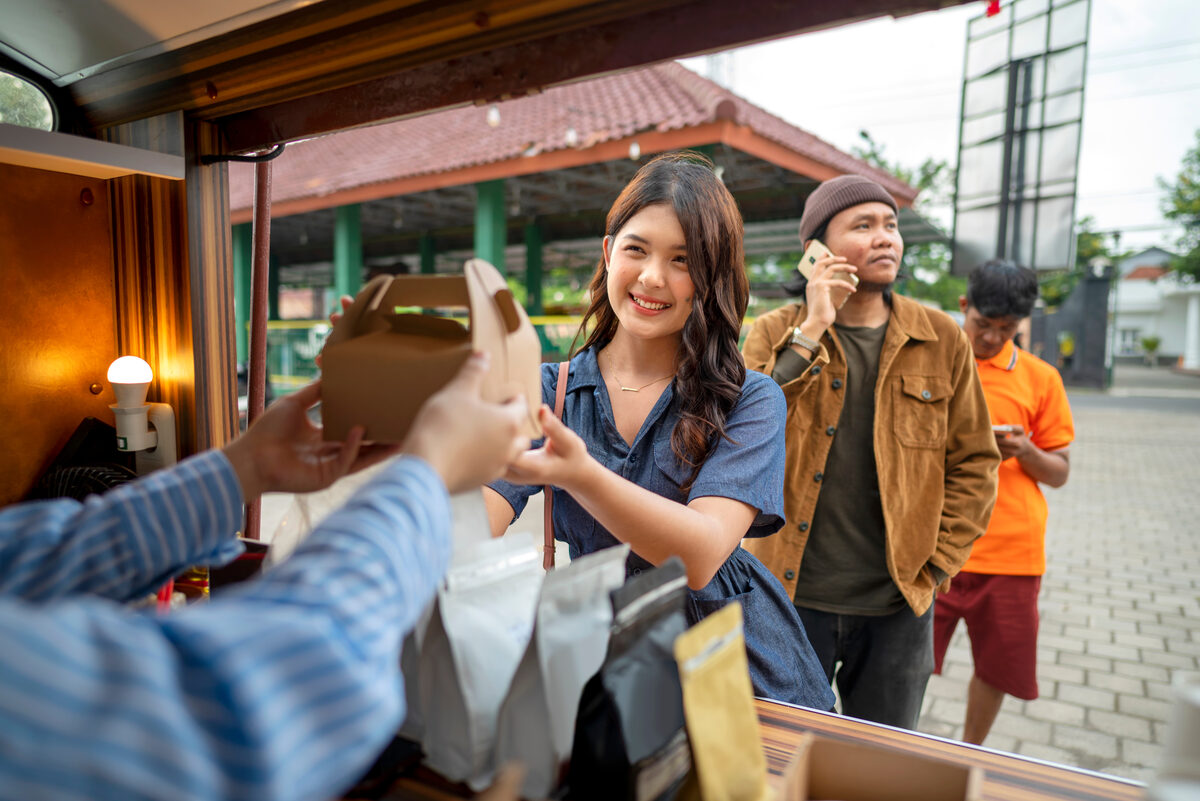 Guests at restaurants, quick-service counters and convenience stores